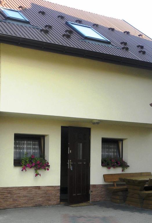 Familiowka Villa Mizerna Exterior photo